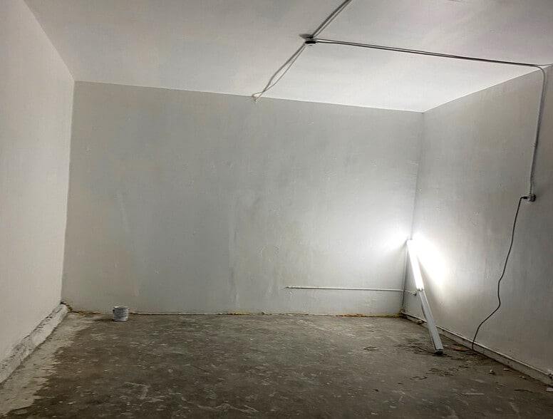 More Photos Of , Los Angeles Unknown For Sale