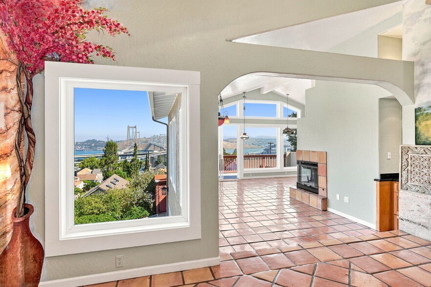 More Photos Of 1135 5th Ave, Crockett Apartments For Sale