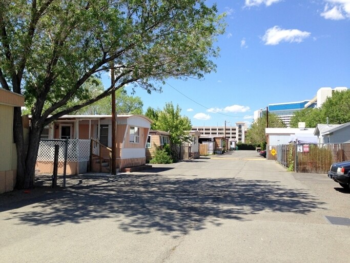 More Photos Of 2835 Wrondel Way, Reno Manufactured Housing Mobile Home Park For Sale