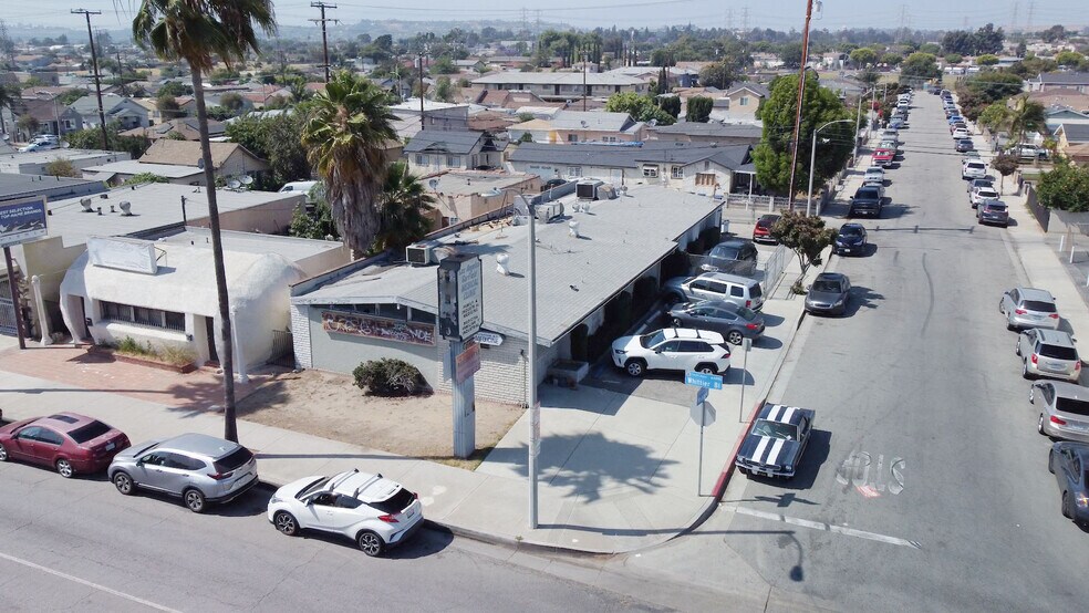 More Photos Of 6425 Whittier Blvd, Los Angeles Medical For Sale