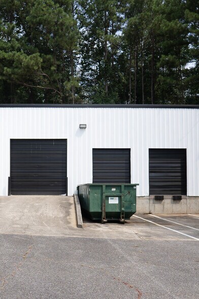 More Photos Of 9370 Industrial Trace, Alpharetta Warehouse For Lease