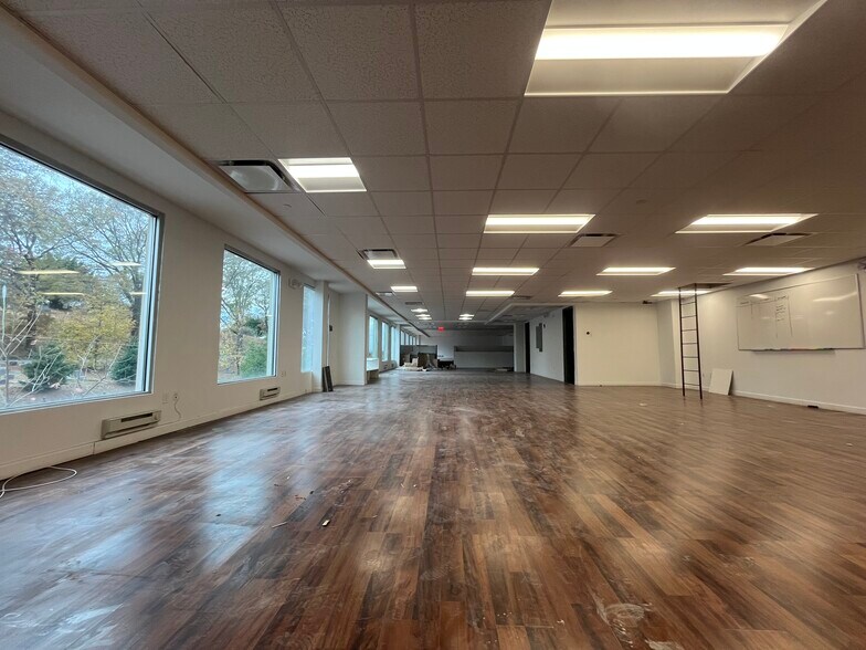 More Photos Of 413 20th St, Brooklyn Industrial For Sale