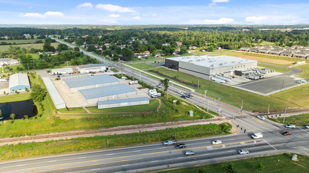 More Photos Of 753 W Pleasant Grove Rd, Rogers Self Storage For Sale