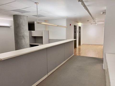 More Photos Of 2100 Ponce De Leon Blvd, Coral Gables Office For Lease