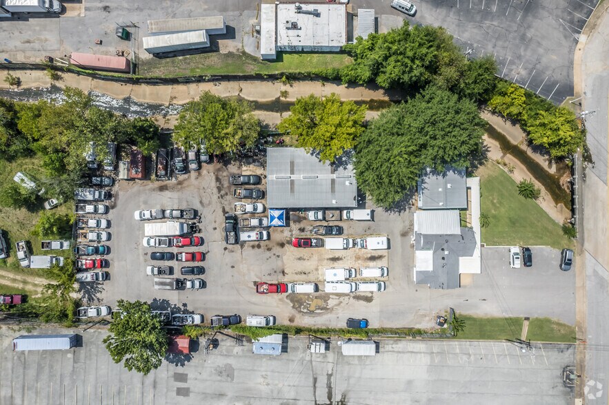 More Photos Of 5079 Old Summer Rd, Memphis General Retail For Sale