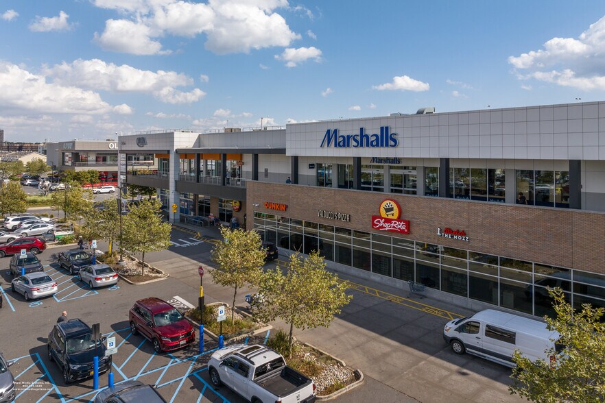 Primary Photo Of 2600 Hylan Blvd, Staten Island Unknown For Lease