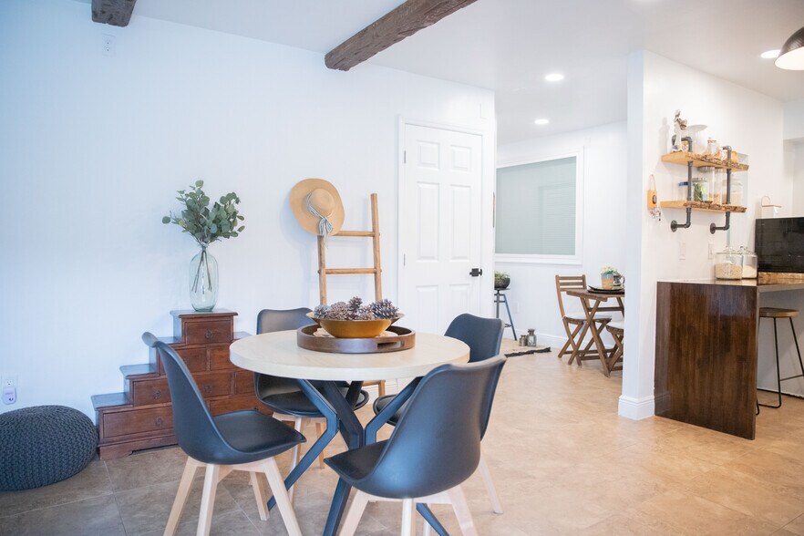 More Photos Of 2826 Santa Barbara Blvd, Cape Coral Freestanding For Sale