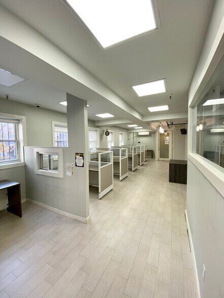 More Photos Of 381 S 5th St, Brooklyn Medical For Sale
