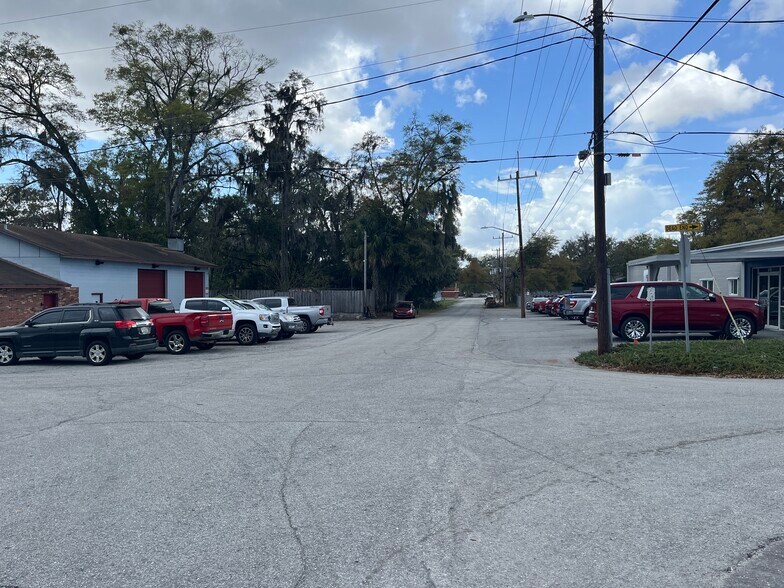 More Photos Of 5807 Macy Ave, Jacksonville Office For Sale