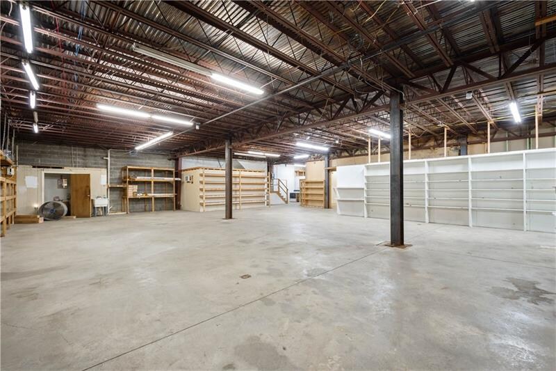 More Photos Of 6027 National Pike, Grindstone Freestanding For Sale