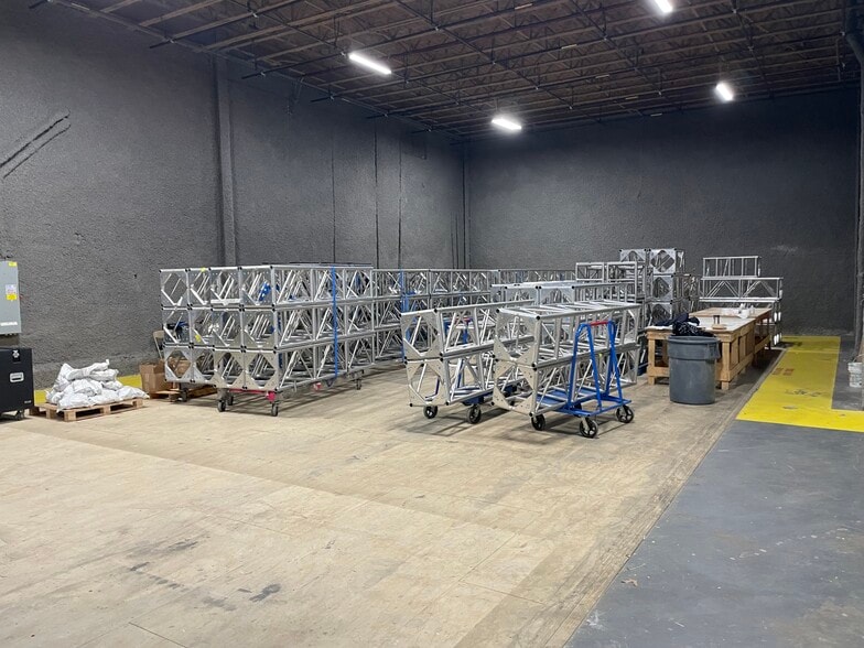 More Photos Of 4865 Arthur Kill Rd, Staten Island Warehouse For Sale