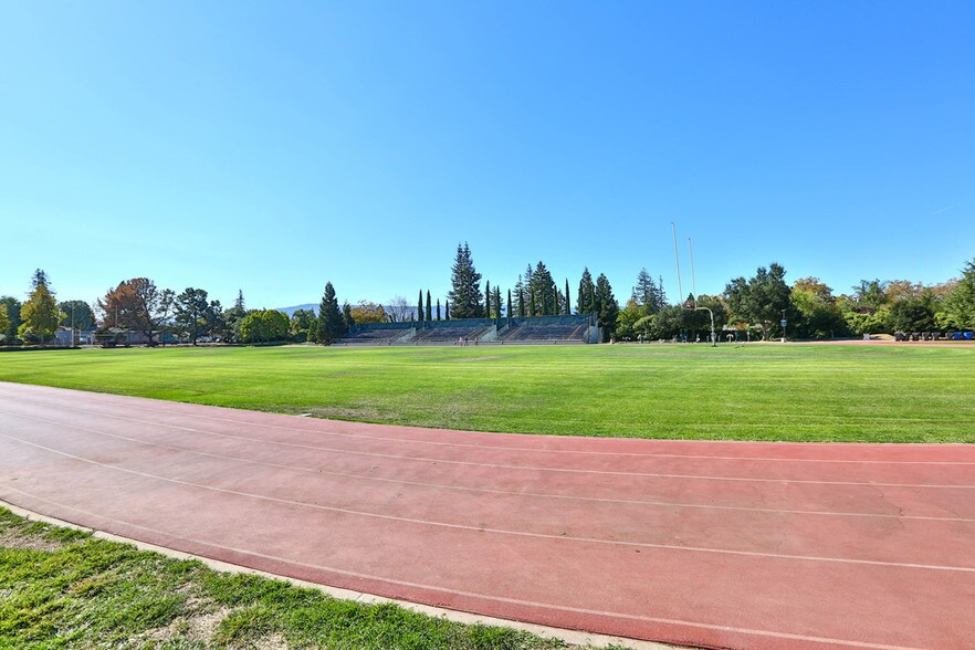 More Photos Of 1 W Campbell Ave, Campbell Office For Lease