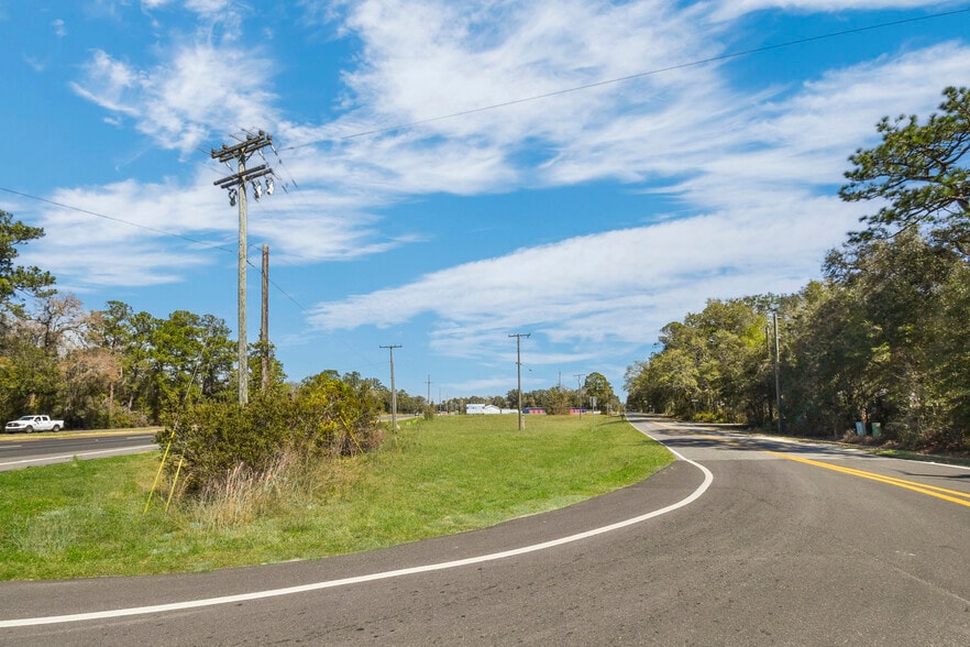 More Photos Of 9150 SE County Road 221, Hampton Land For Sale