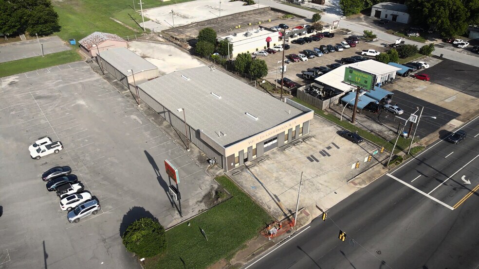 More Photos Of 302 6th, Decatur Industrial For Lease