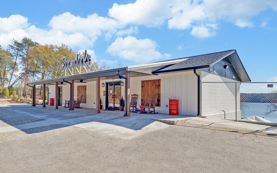 Primary Photo Of 8835 Toccoa Hwy, Westminster Restaurant For Sale