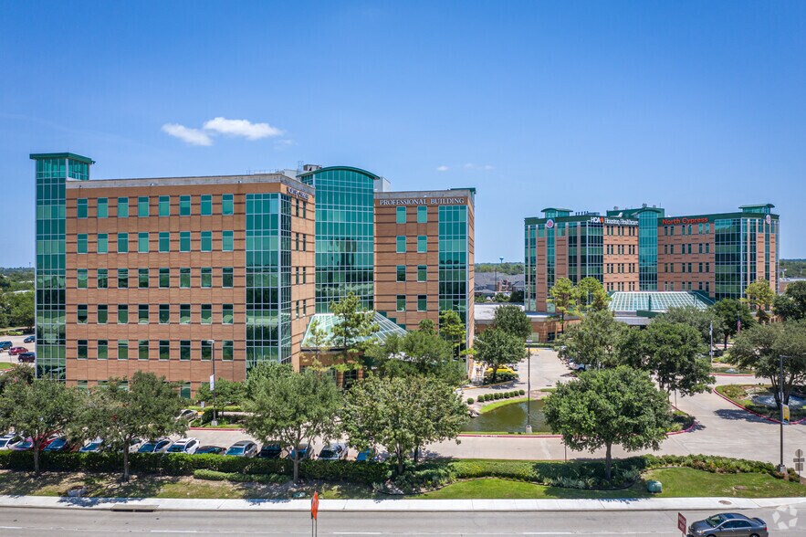 More Photos Of 21216 Northwest Fwy, Cypress Medical For Lease