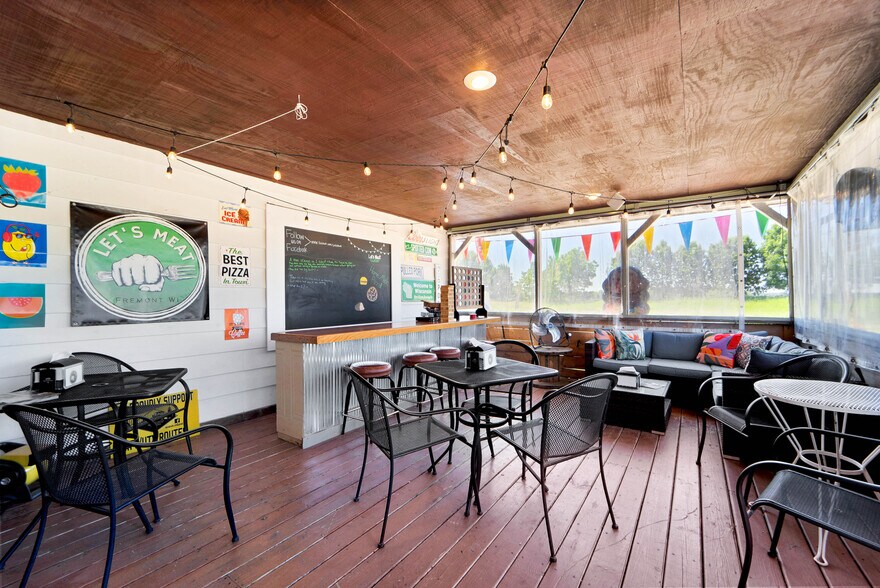 More Photos Of E6659 Wolf River Dr, Fremont General Retail For Sale