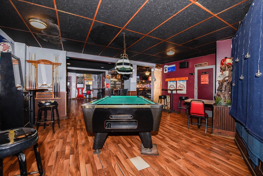 More Photos Of 501 Chestnut St, Dunmore Storefront Retail Residential For Sale