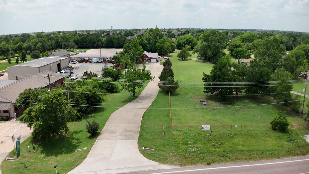 Primary Photo Of 695 Country Club Rd, Lucas Land For Sale