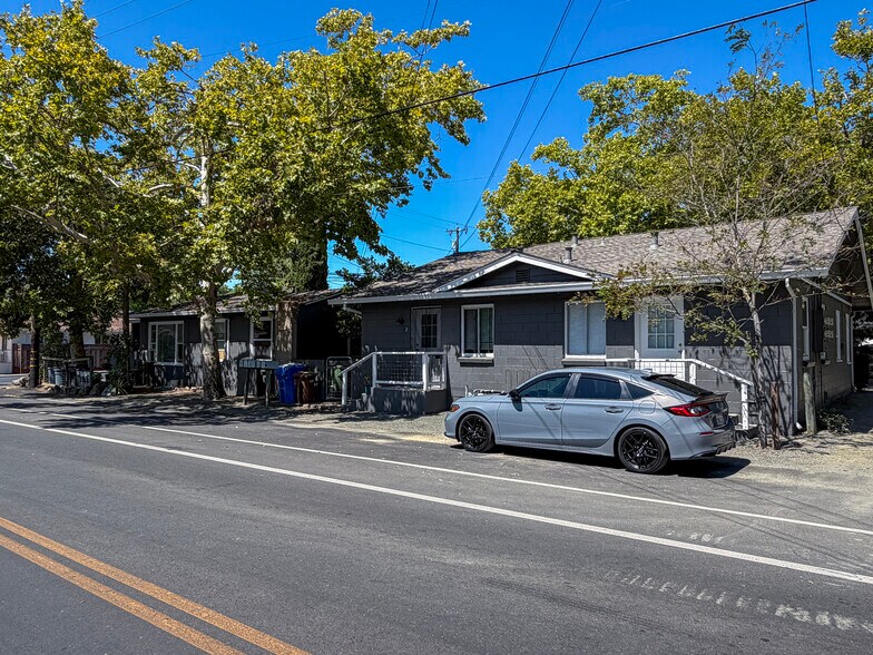 More Photos Of 1701 Lake St, Calistoga Apartments For Sale