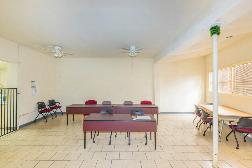 More Photos Of 5239 Atlantic Ave, Long Beach Freestanding For Sale