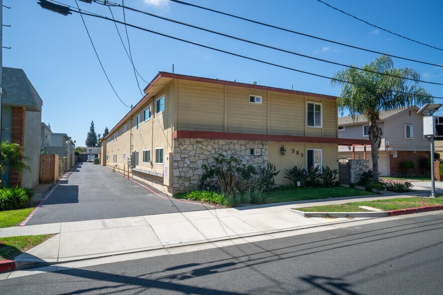 More Photos Of 383 W Wilson St, Costa Mesa Apartments For Sale