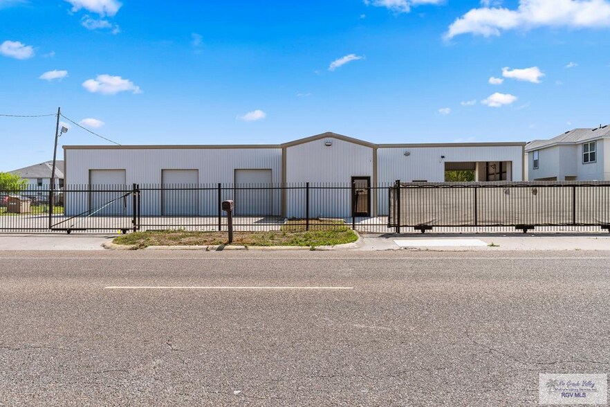 Primary Photo Of 3202 E Grimes St, Harlingen Light Distribution For Sale