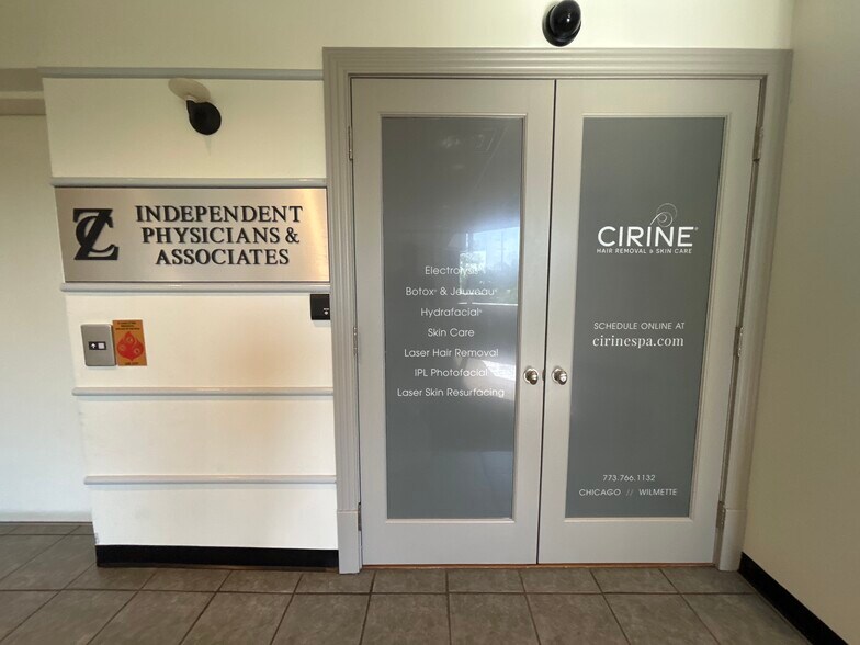 More Photos Of 3612 Lake Ave, Wilmette Medical For Lease