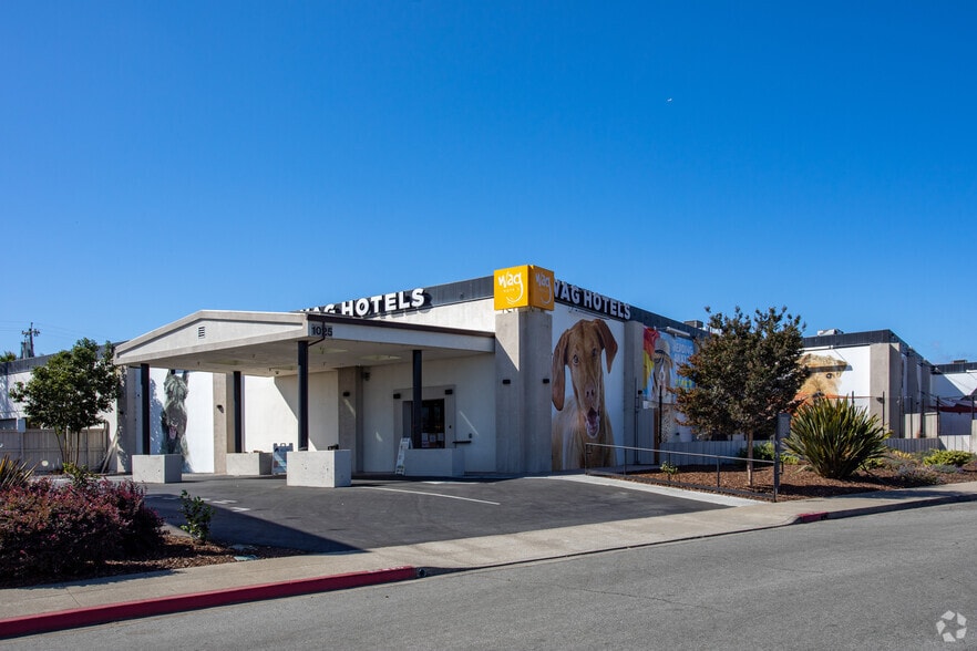 Primary Photo Of 1260-1290 Oddstad Dr, Redwood City Warehouse For Lease