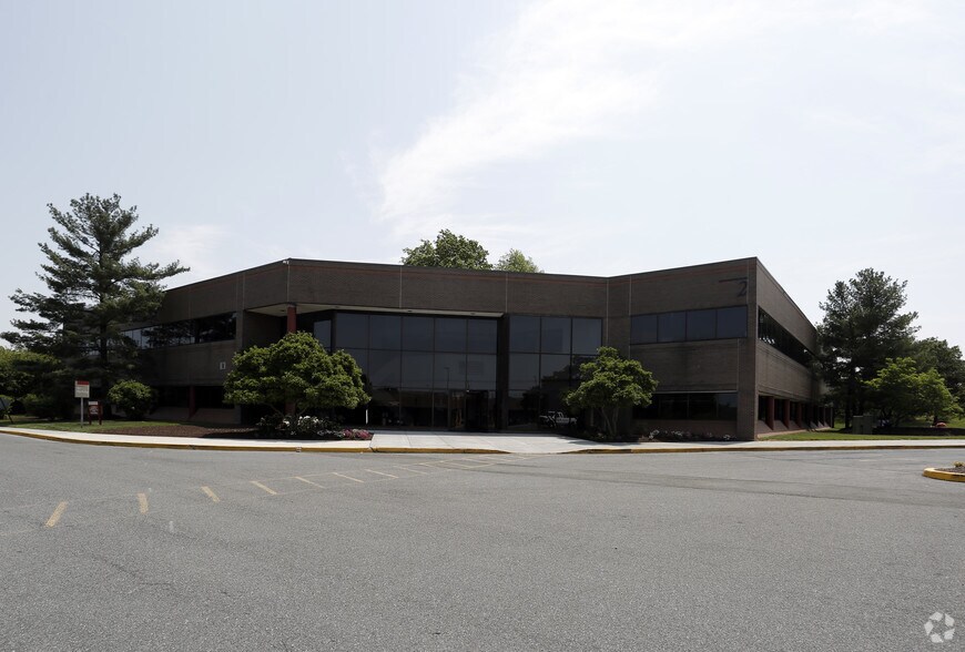 Primary Photo Of 2 Reads Way, New Castle Office For Lease
