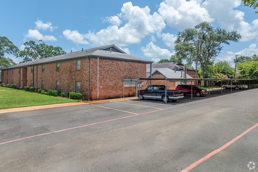 More Photos Of 3409 North St, Nacogdoches Apartments For Sale