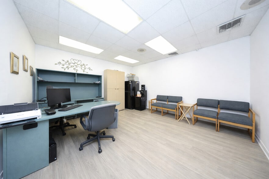 More Photos Of 8510 Bay 16th St, Brooklyn Office For Sale