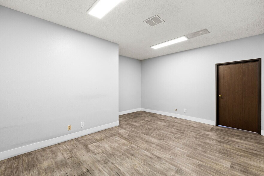 More Photos Of 2-72 N Central Ave, Upland Warehouse For Sale