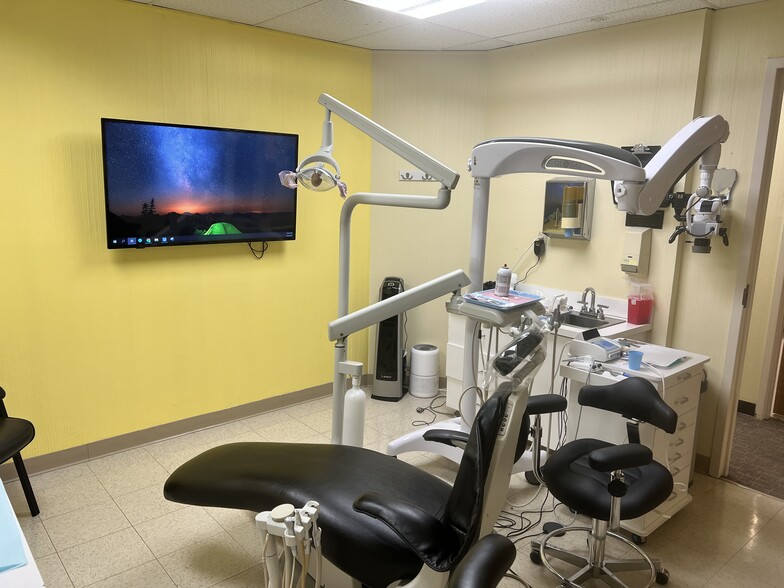 More Photos Of 9398 Viscount Blvd, El Paso Medical For Sale