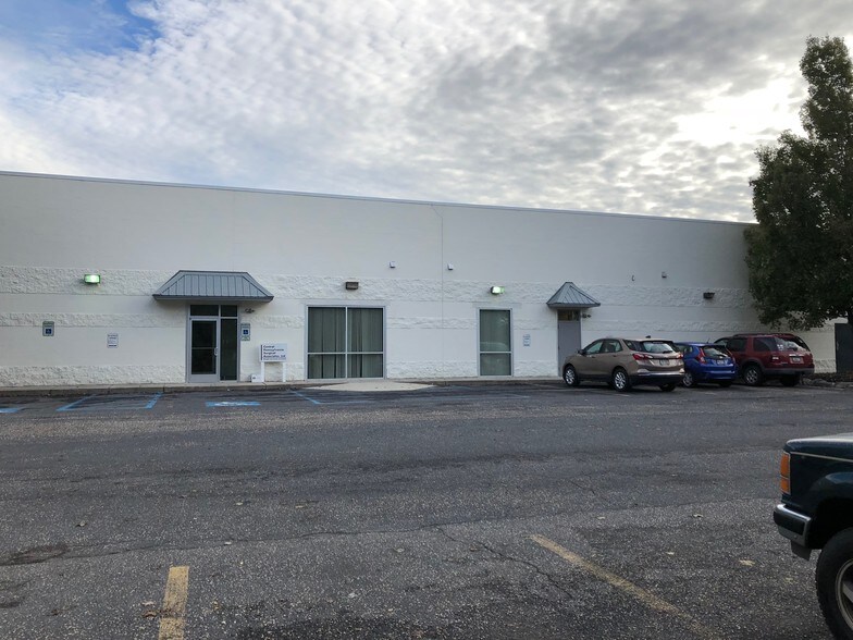 More Photos Of 1186 Walnut Bottom Rd, Carlisle Freestanding For Sale