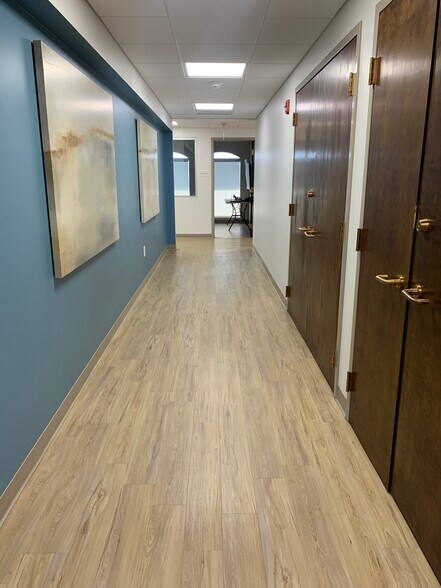 More Photos Of 2724 Warm Springs Rd, Columbus Medical For Lease