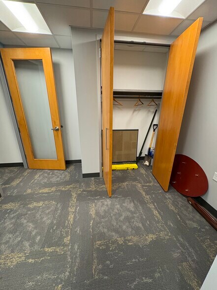 More Photos Of 1330 Win Hentschel Blvd, West Lafayette Office For Lease