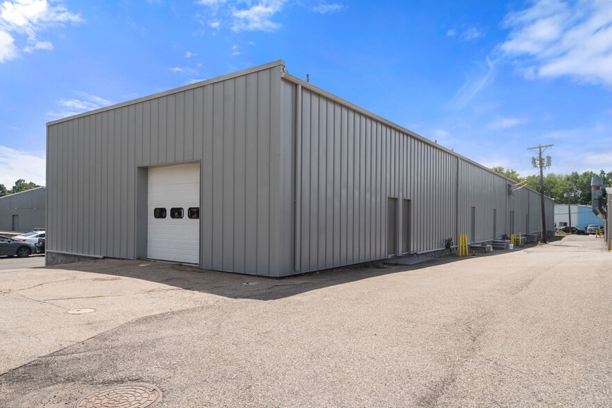 More Photos Of 45 Tosca Dr, Stoughton Warehouse For Lease