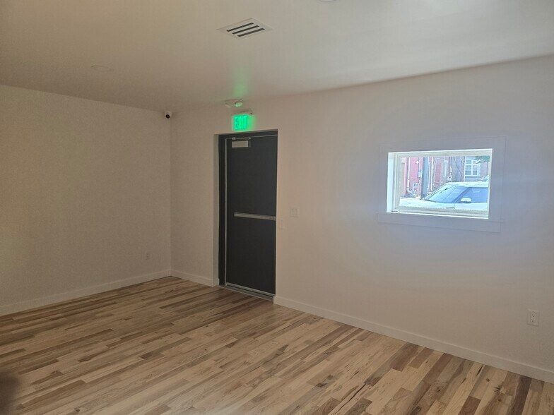 More Photos Of 15 S Indiana St, Greencastle Storefront Retail Office For Sale