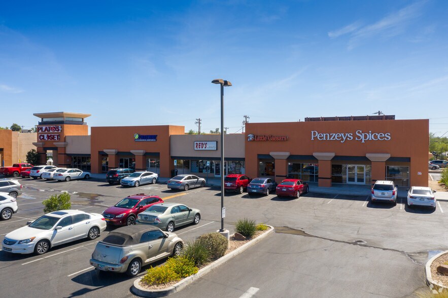 More Photos Of 4128-4140 N Oracle Rd, Tucson Storefront For Lease