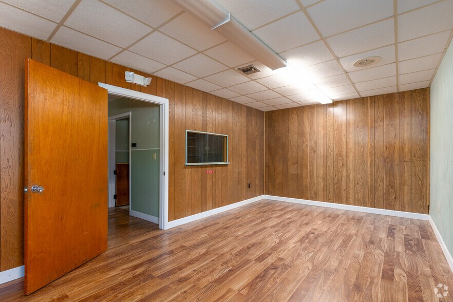 More Photos Of 500 N Washington Ave, Titusville Medical For Sale
