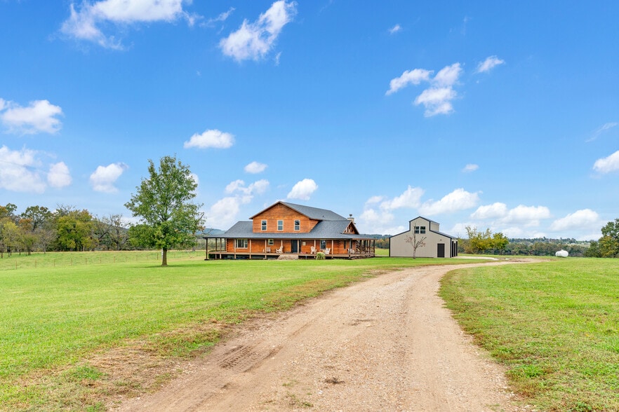 More Photos Of 1204 County Road 215, Berryville Specialty For Sale