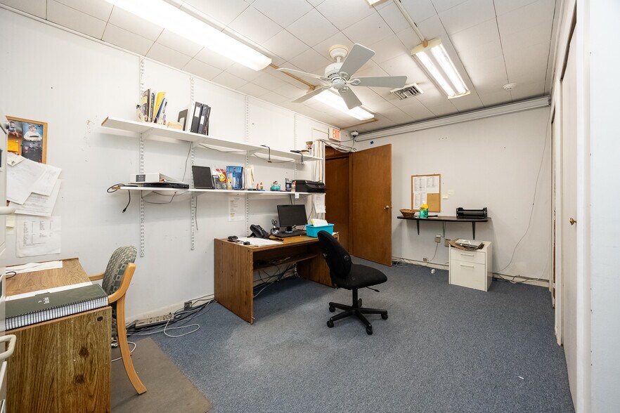More Photos Of 1340 Pottstown Pike, West Chester General Retail For Sale
