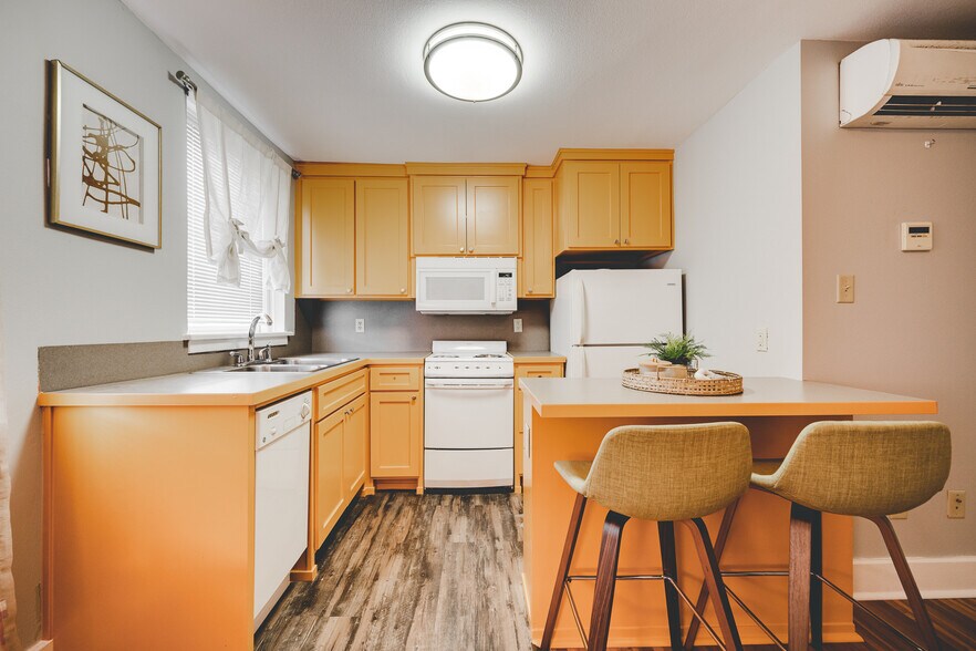 More Photos Of , Little Rock Multifamily For Sale