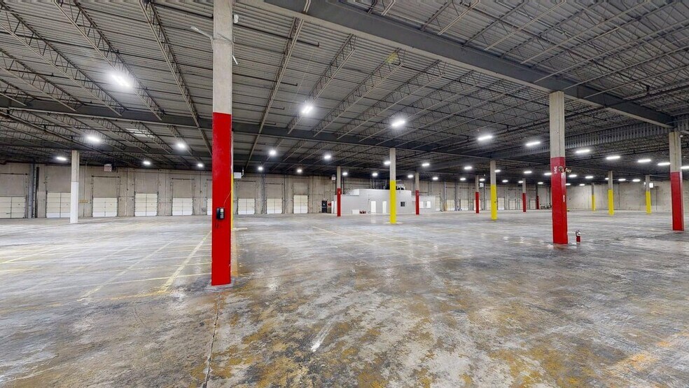 More Photos Of 40d Cotters Ln, East Brunswick Manufacturing For Lease