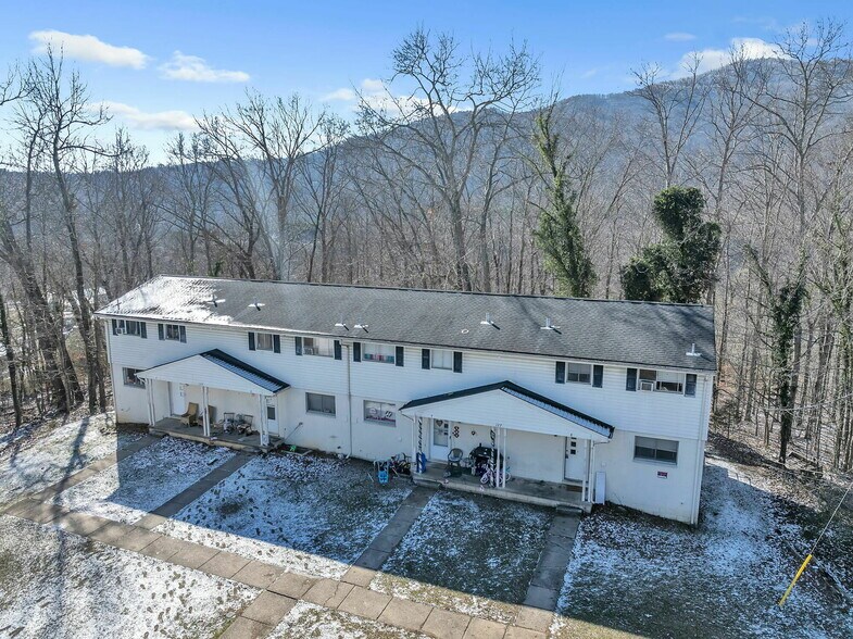 More Photos Of 123-127 Upper Airbase Ln, Briceville Apartments For Sale