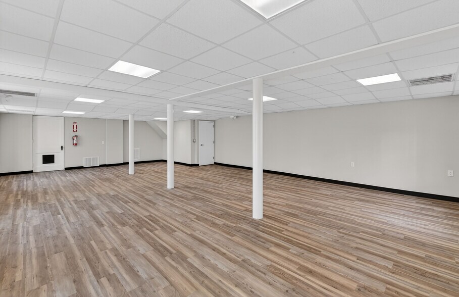 More Photos Of 208 St Marys St, Raleigh Loft Creative Space For Lease