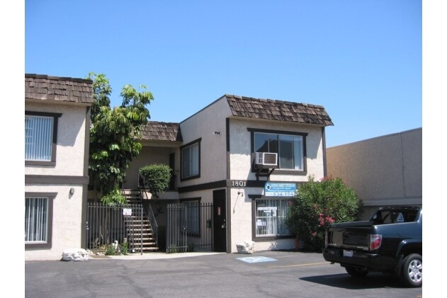 More Photos Of 1801 Pacific Coast Hwy, Lomita Office For Sale