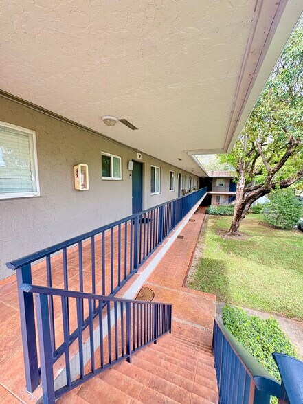 More Photos Of 1111 SW 4th St, Fort Lauderdale Apartments For Sale