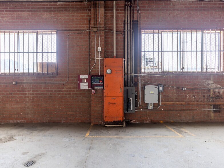 More Photos Of 1155 N McKinley Ave, Compton Warehouse For Sale